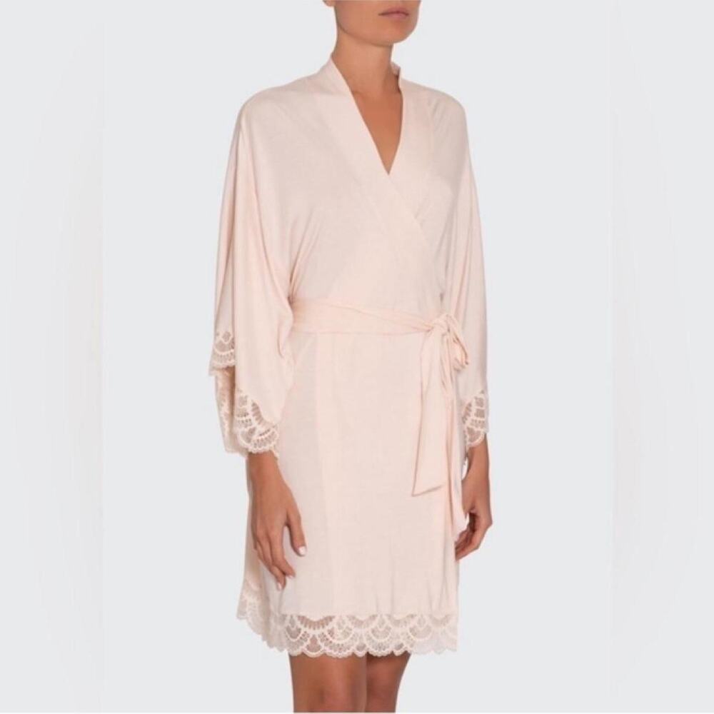 Eberjey robe in size s
